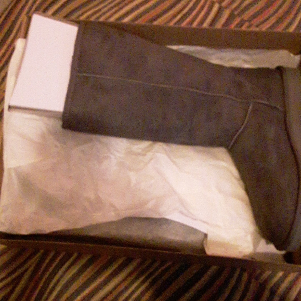 Gray winter boots